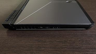 daf 75: Ноутбук, Dell, 32 ГБ ОЗУ, Intel Core i7, 15.6 ", Б/у, Игровой, память SSD — 3
