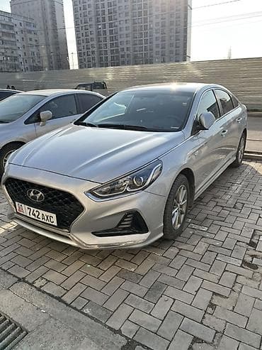 kia 2010: Hyundai Sonata: 2022 г., Автомат, Бензин, Седан — 1