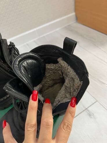 сапоги зимние женские натуральная кожа натуральный мех распродажа: Сапоги, 36, Basconi, Б/у, цвет - Черный, Платная доставка, Самовывоз — 3