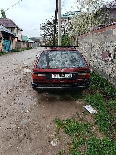 v klass: Volkswagen Passat Variant: 1989 г., Универсал — 3