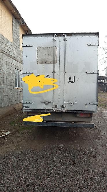 камаз кампресор: Mercedes-Benz Vario: 1995 г., 4 л, Механика, Дизель — 4