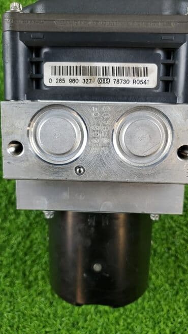 система форсунок: Блок abs Bmw 5 E60 РЕСТАЙЛИНГ N53B30 3.0I 2007 (б/у) ​ Марка: BMW — 4