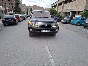 4: Toyota Land Cruiser: 2014 г., 4.6 л, Автомат, Бензин, Внедорожник — 7