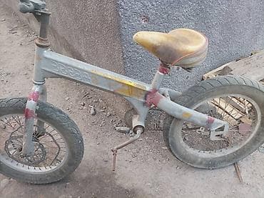 велосипед старый: Велосипед — 2