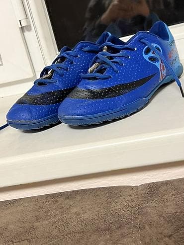 Детские футбольные бутсы/сороконожки MEK 2022 SPORT KIDS - Цвет at lalafo.kg Детские футбольные бутсы/сороконожки MEK 2022 SPORT KIDS - Цвет