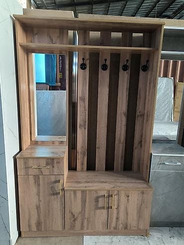 Кире бериш үчүн шкаф, Жаңы, Күзгүсү менен, ЛДСП