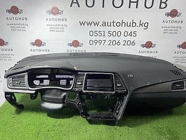 Автозапчасти: Торпедо Hyundai 2018 г., Б/у, Оригинал, Корея — 1