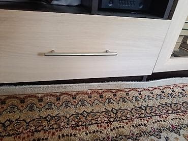 стенка горка для зала: Гостиная стенка с витринами и местом под ТВ - Комплектация: два — 2