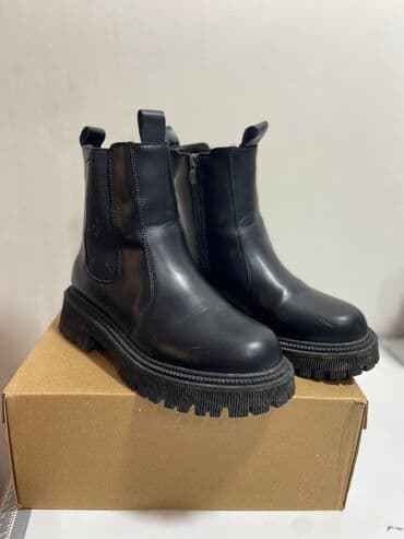 сменная обувь: Одевали 2 раза состояние хорошее — 2