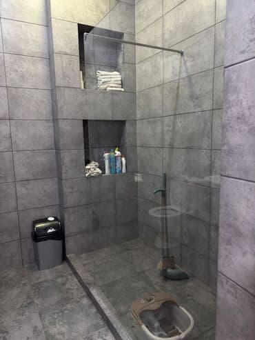 продаю 2х ком кв бишкеке без ремонта токтогул ткрусбекова: Продаю Офис 75 м², С ремонтом, Без мебели, Административное здание, 1 этаж — 4