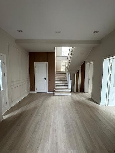 дом комунарова: Дом, 250 м², 5 комнат, Агентство недвижимости, Евроремонт — 4