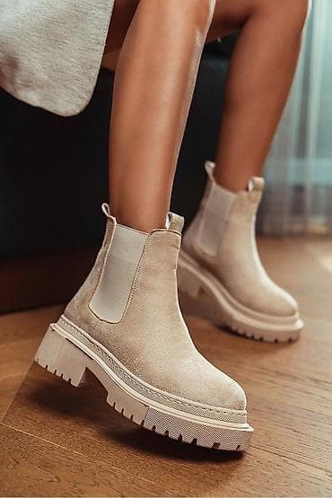 Продаю новые ботинки (подойдут и на зиму с теплой стелькой). Не