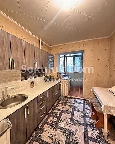 3 комнатная квартира асанбай: 3 комнаты, 69 м² — 1
