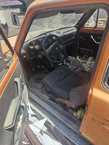 на нива: ВАЗ (ЛАДА) 4x4 Нива: 1985 г., 1.6 л, Бензин, Внедорожник — 5