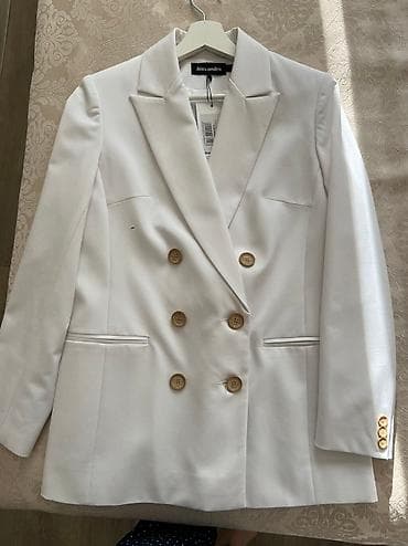 Личные вещи: Продаю новый красивый белый жакет Alexandra, двубортный, плотная — 3