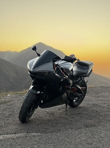 Спортбайк Yamaha, 600 куб. см, Бензин, Взрослый, Б/у