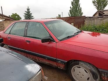 Audi 100: 1988 г., 2.3 л, Механика, Бензин, Седан — 1