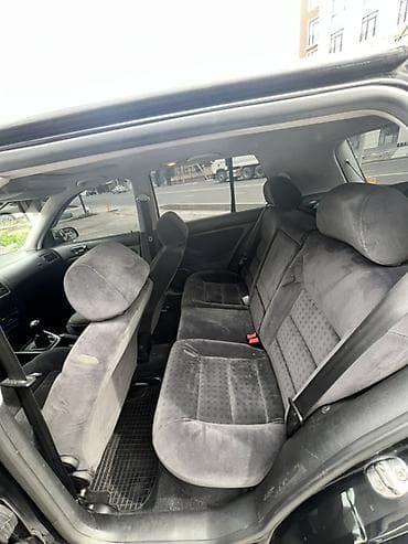 обменяю на: Volkswagen Golf: 2003 г., 2 л, Механика, Бензин, Хэтчбэк — 9
