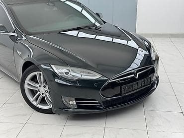 Tesla Model S: 2014 г., Электромобиль, Лифтбек