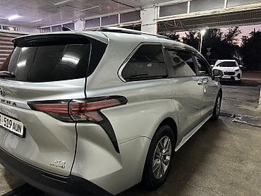 audi a8 d2: Toyota Sienna: 2021 г., 2.5 л, Автомат, Гибрид, Минивэн — 3