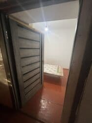 сниму 3х комнатную квартиру: 40 м², 3 комнаты, Подвал, погреб, Забор, огорожен — 5