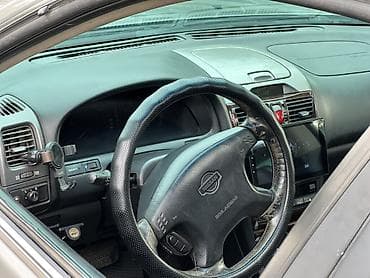 c max: Nissan Maxima: 2000 г., 3 л, Автомат, Газ, Седан — 4