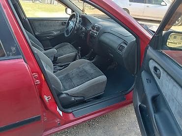 mersedes actros: Mazda 626: 1997 г., 2 л, Ручные, Бензин, Лифтбек — 9