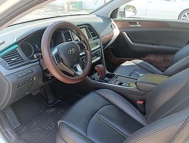 Продажа авто: Hyundai Sonata: 2020 г., 2 л, Автомат, Газ, Седан — 6