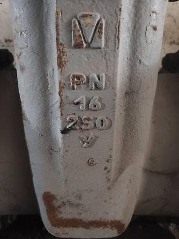 Сантехника: Задвижка клиновая фланцевая PN16, Ду 200 - 100 000сом PN16, Ду 250 - — 2