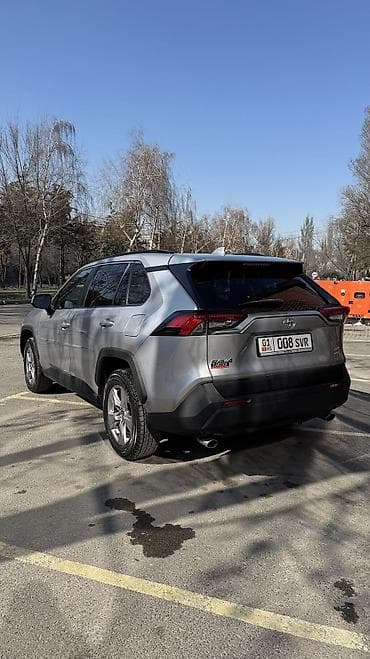 outback 2017: Toyota RAV4: 2022 г., Автомат, Бензин, Кроссовер — 6