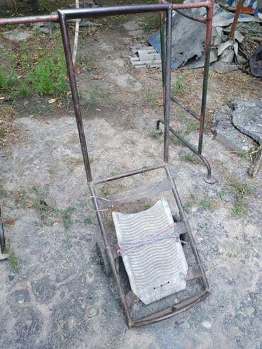 на железных номерах: Садово-строительная тачка и тележка, Стальная, Двухколесная, Б/у — 2