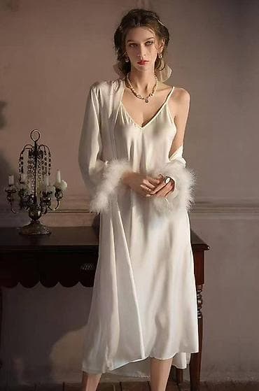 женщины в пеньюарах: Комплект, Пеньюар, Атлас, С перьями — 2