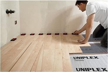 Фасадные работы: Укладка пола, Монтаж напольных плинтусов, Стяжка пола | Ламинат, Паркет, Линолеум Больше 6 лет опыта — 1