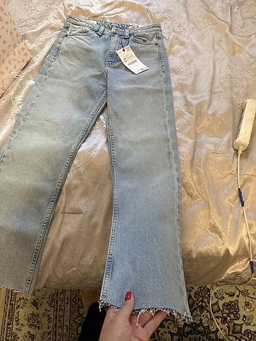 плотя: Джинсы, Клеш, Zara, Средняя талия, С бахромой, S — 4