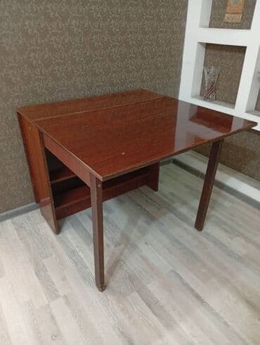 Стол трансформер Для кухни, Стол-книжка, цвет - Коричневый at lalafo.kg Стол трансформер Для кухни, Стол-книжка, цвет - Коричневый