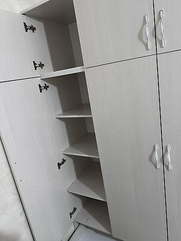 Шкафы: Шифоньер, шкаф для одежды, Б/у, Прямой, ЛДСП — 3