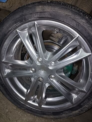 диски на 19: Литые Диски R 17 AMG, Комплект, отверстий - 4, Б/у — 3