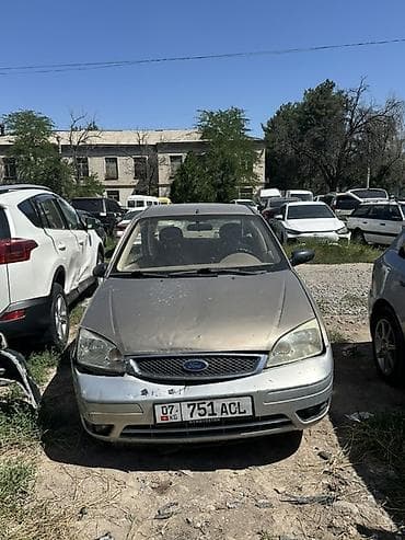 f 4: Ford Focus: 2004 г., 2 л, Автомат, Бензин, Седан — 1