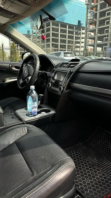 grand cherokee: Toyota Camry: 2012 г., 2.5 л, Автомат, Бензин, Седан — 5