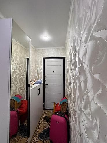 Батирлер: 3 бөлмө, 58 м², Косметикалык ремонт — 10