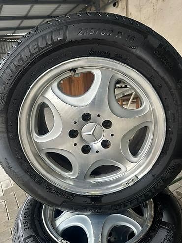 rf1 rf2: Комплект летних шин Michelin Primacy с дисками. Размер шин: 225/60 — 2