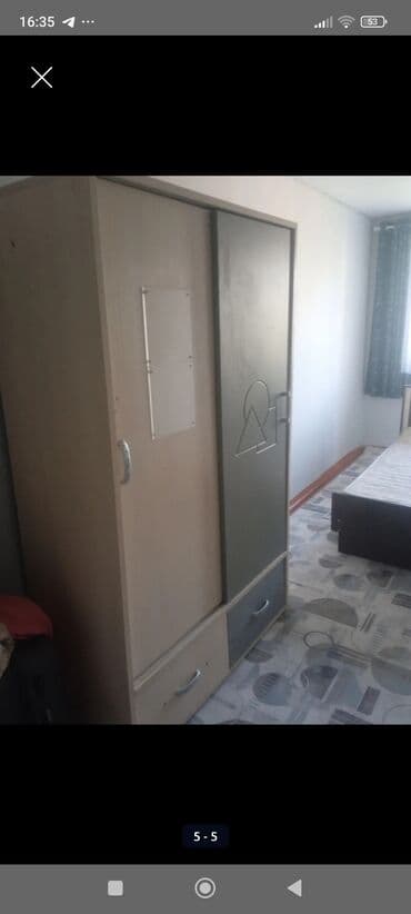 продаю дом военной антоновка: 3 комнаты — 3