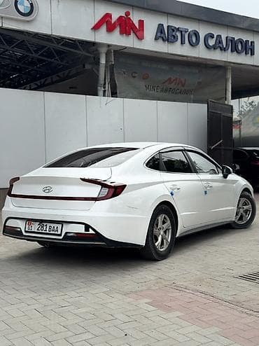 Продажа авто: Hyundai Sonata: 2019 г., 2 л, Автомат, Газ, Седан — 3