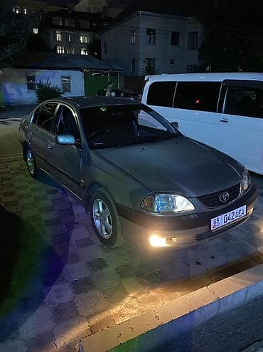 Toyota Avensis: 2001 г., 1.8 л, Автомат, Бензин, Седан — 6