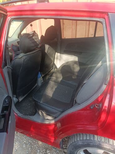 кызыл кия кыз: Kia Rio: 2004 г., Автомат, Универсал — 7