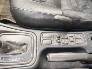 bmw e34 2 5: Volvo V40: 1997 г., Автомат, Бензин, Универсал — 3