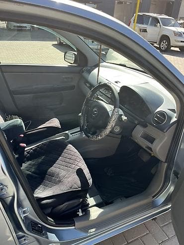 Mazda: Mazda Demio: 2003 г., 1.3 л, Автомат, Бензин, Хэтчбэк — 10
