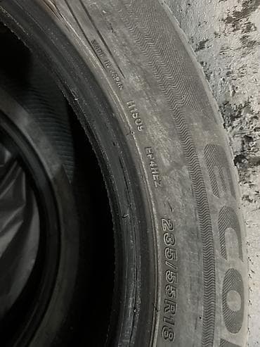 Транспорт: Шины 235 / 55 / R 18, Лето, Б/у, Комплект, Легковые, Япония, Bridgestone — 3
