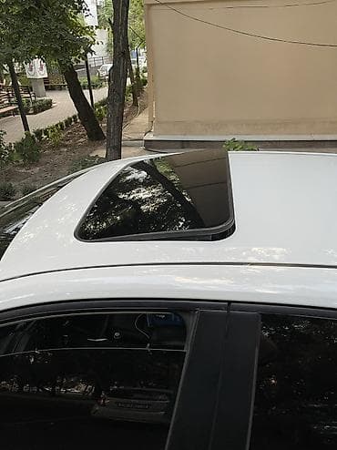 Продажа авто: Toyota Corolla: 2019 г., 1.8 л, Вариатор, Бензин, Седан — 7