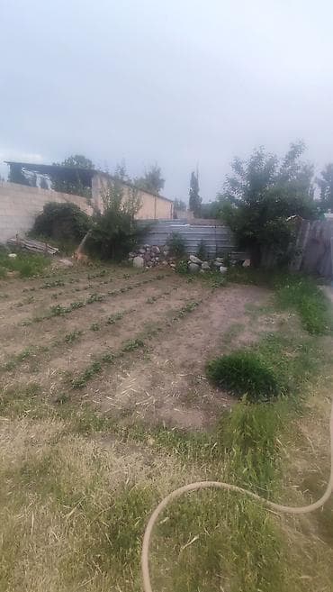 дом город токмок: Уй сатылат 4 ком 5 сот участок трассага обезнойго жакын кышында жылуу — 6